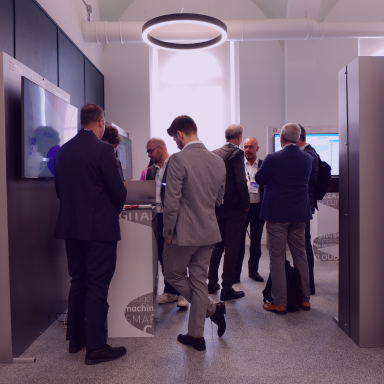 Customer Innovation Center 3
